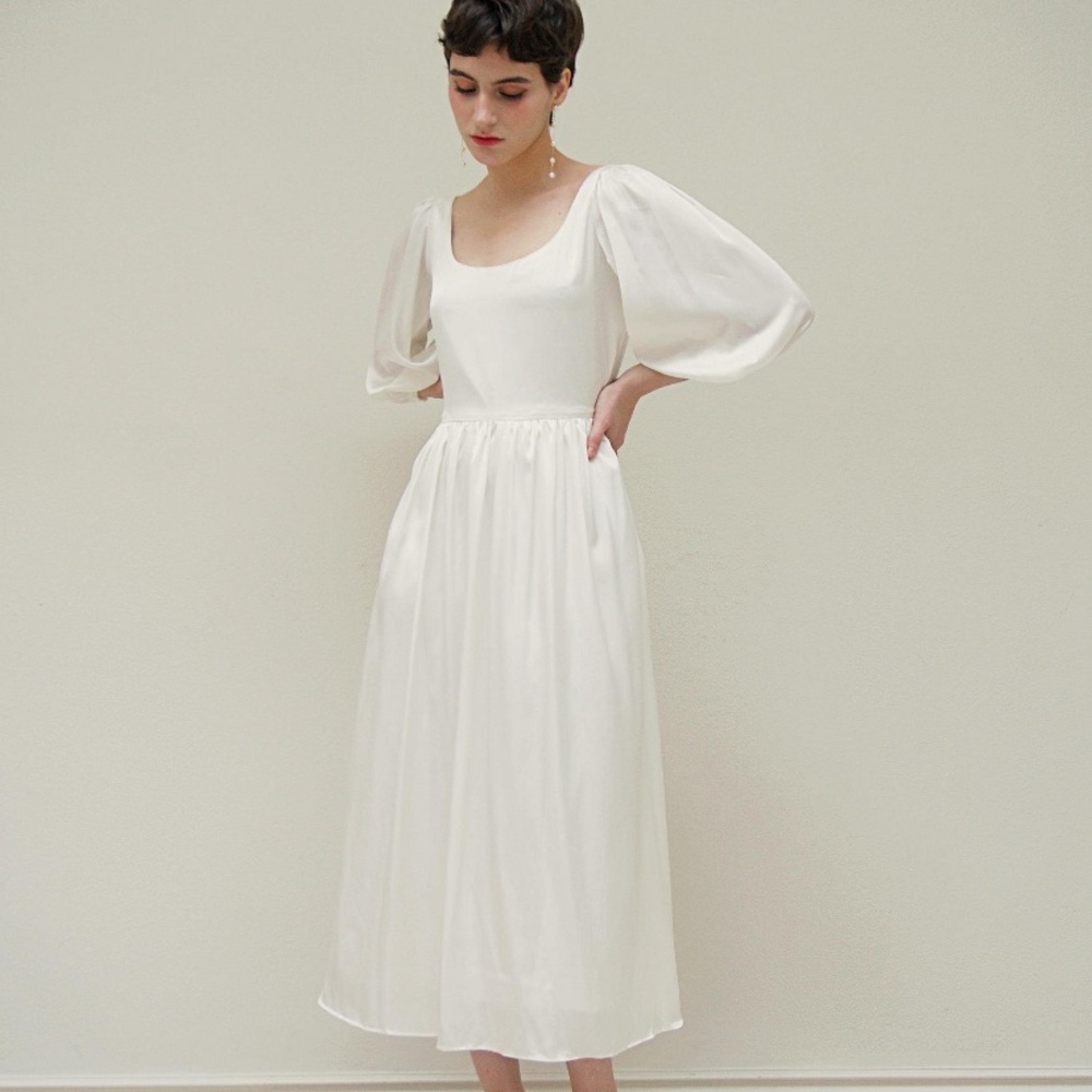 Elegant White Puff Sleeve Dress